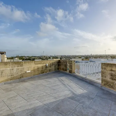 Charming And Modern 1br House In Historic By 360 Estates Żebbuġ
