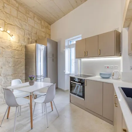 Charming And Modern 1br House In Historic By 360 Estates Zebbug (Southern Region)