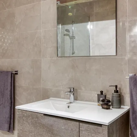 Charming And Modern 1br House In Historic By 360 Estates Holiday home Zebbug (Western Region)